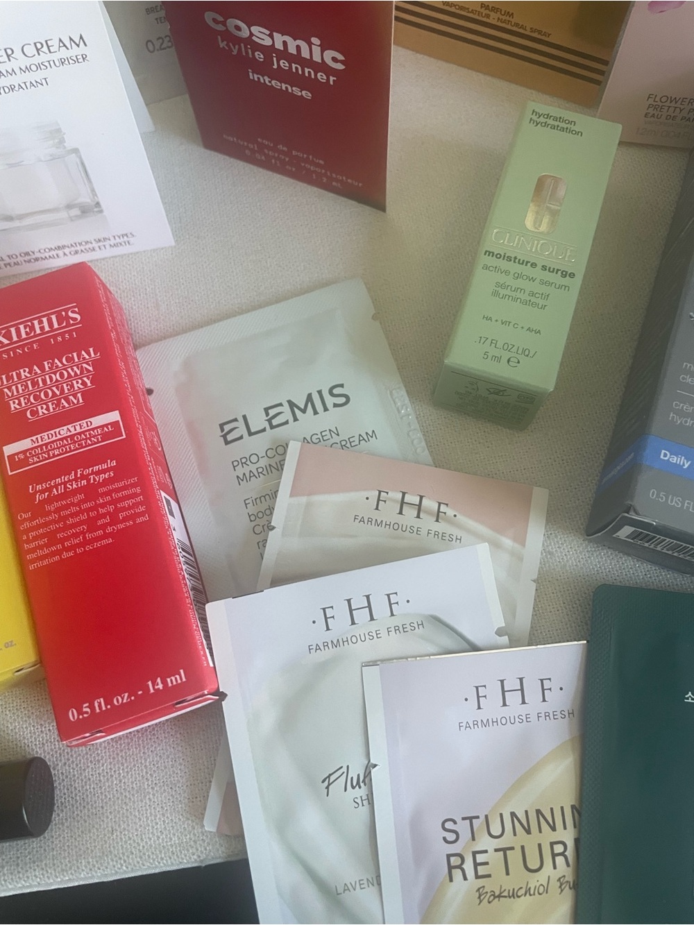 31 Piece Beauty Bundle